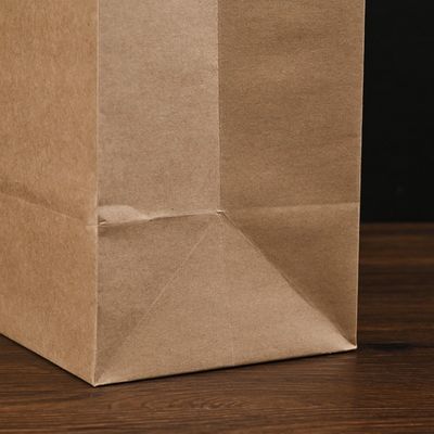 핸들과 250gsm 300gsm 미생물에 의해 분해된 버릴 수 있는 식기류 갈색 종이 가방